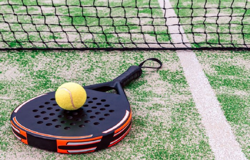 Choosing the Right Padel Tennis Racket: Insights from Padel Racket Manufacturers in Dubai